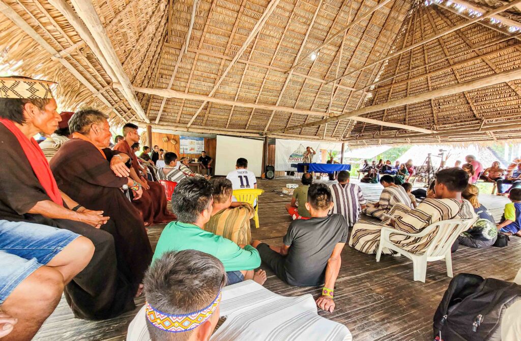 No Acre, Congresso Internacional realiza diagnóstico de situação das comunidades indígenas do Brasil e Peru